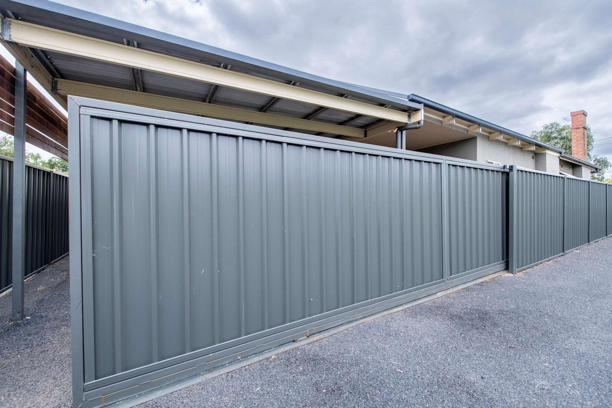 South Dubbo Hideaway - Pet Friendly Βίλα Εξωτερικό φωτογραφία
