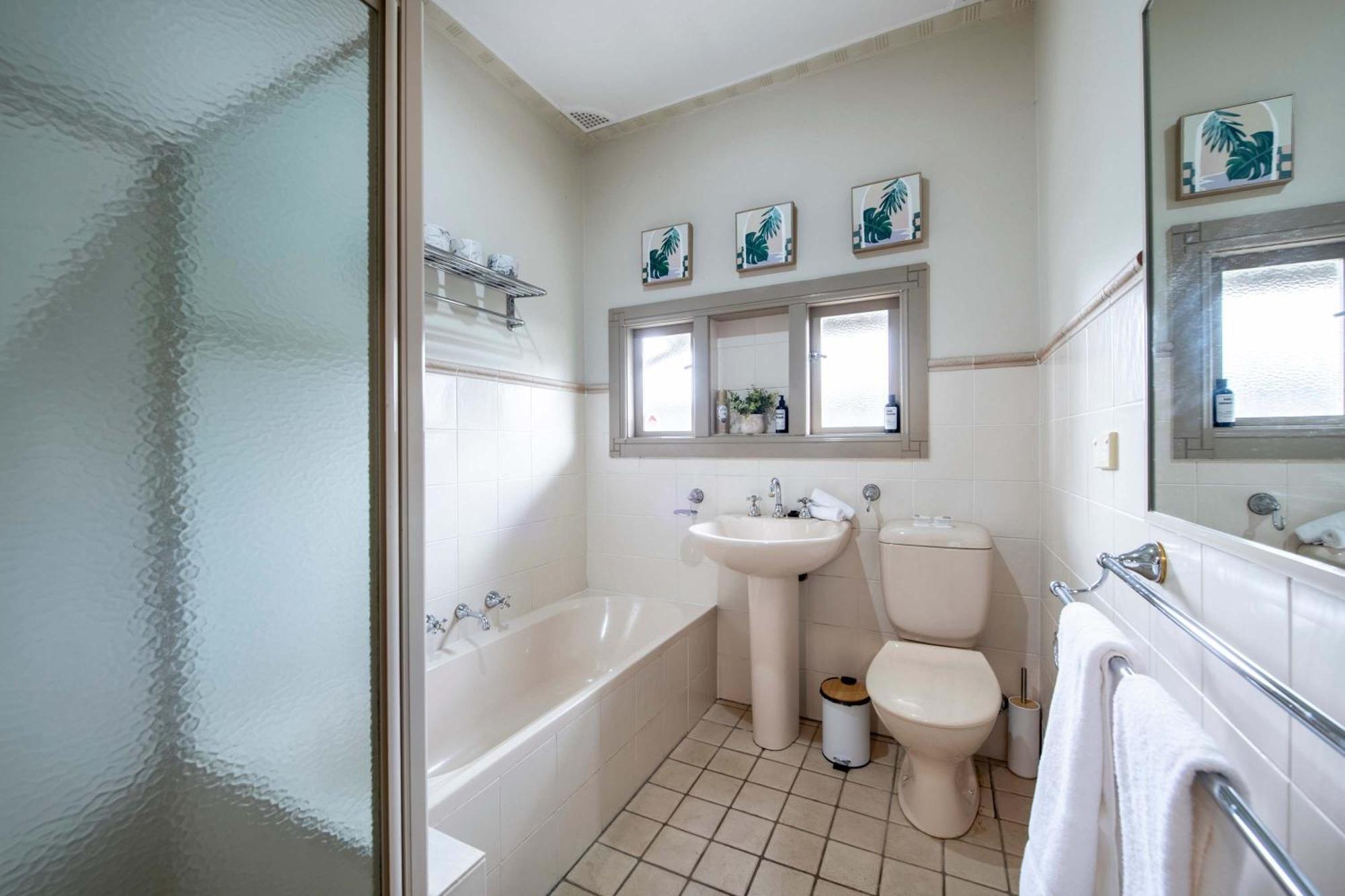 South Dubbo Hideaway - Pet Friendly Βίλα Εξωτερικό φωτογραφία